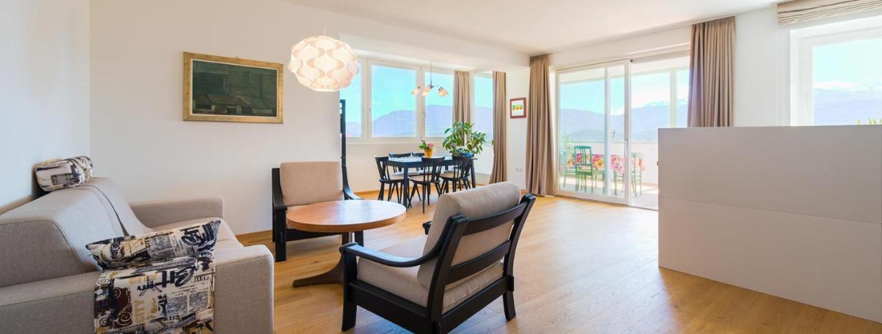 Haus Pobitzer Apartment Caldaro Luaran gambar